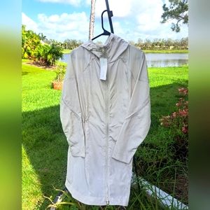 Athleta grey/toupee long windbreaker